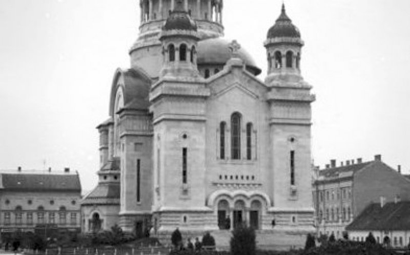 Cum arăta odinioară parcul din faţa catedralei ortodoxe
