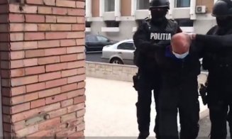 Criminalul, care a incendiat o fată de 17 ani, a murit. Încercase să se spânzure în arest