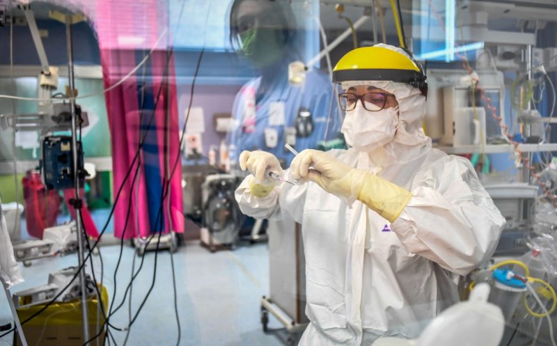 Două treimi dintre pacienții COVID-19 ajunşi la Terapie Intensivă experimentează halucinații bizare
