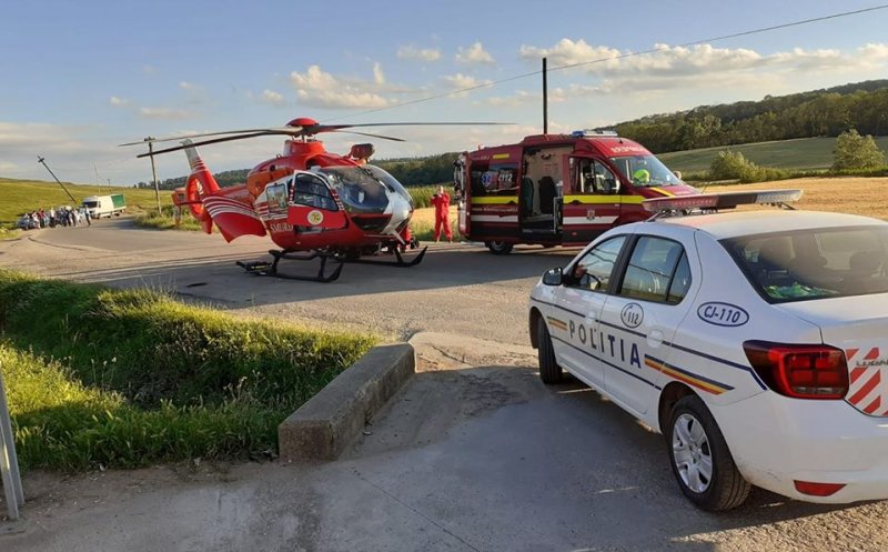 Copil de 8 ani lovit de mașină în Ceanu Mare. A fost chemat și un elicopter SMURD
