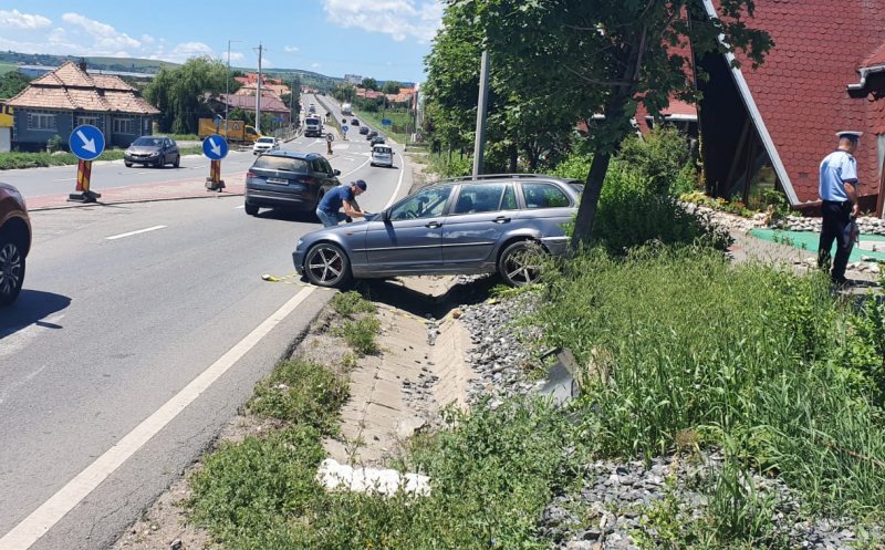 Accident la Tureni! O persoană a fost descarcerată