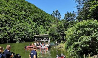Razie pe lacul Tarnița