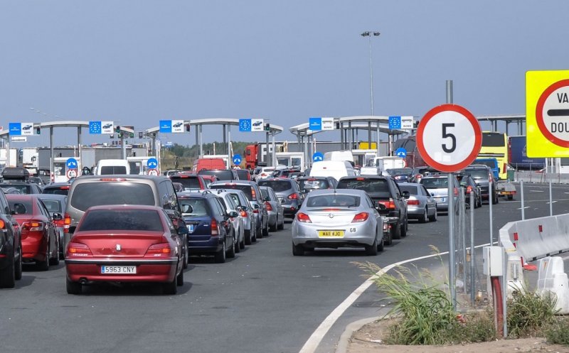 Aglomerație mare la frontieră. Peste 100.000 de oameni au trecut granița în ultimele 24 de ore