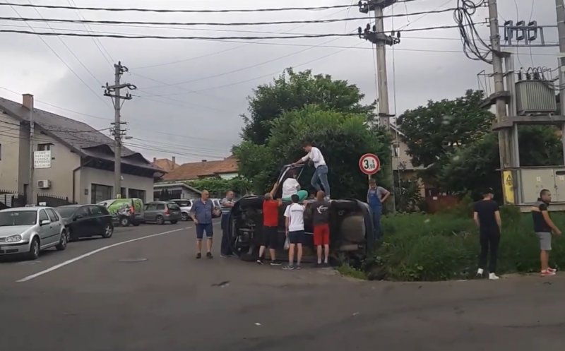 Tânăr drogat din Cluj, implicat într-un accident la Reghin