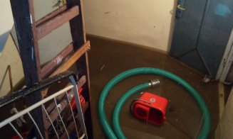 Clujul inundat: Furtuna de ieri le-a dat de lucru pompierilor toată noaptea