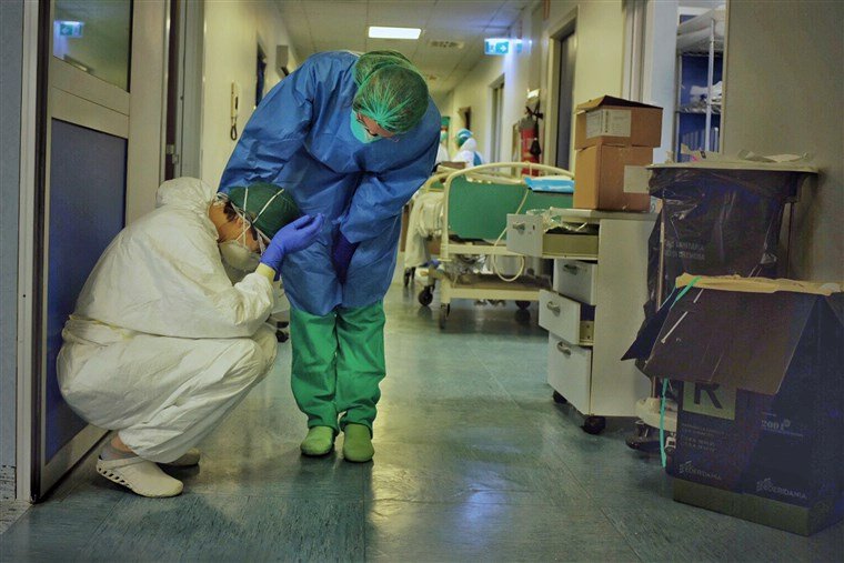 Medicii ATI sunt epuizaţi şi spun că nu pot rezista doi ani în acest ritm
