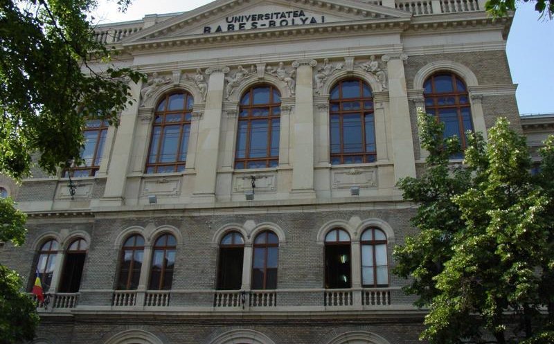 Peste 8.500 de locuri bugetate la cea mai mare universitate din ţară
