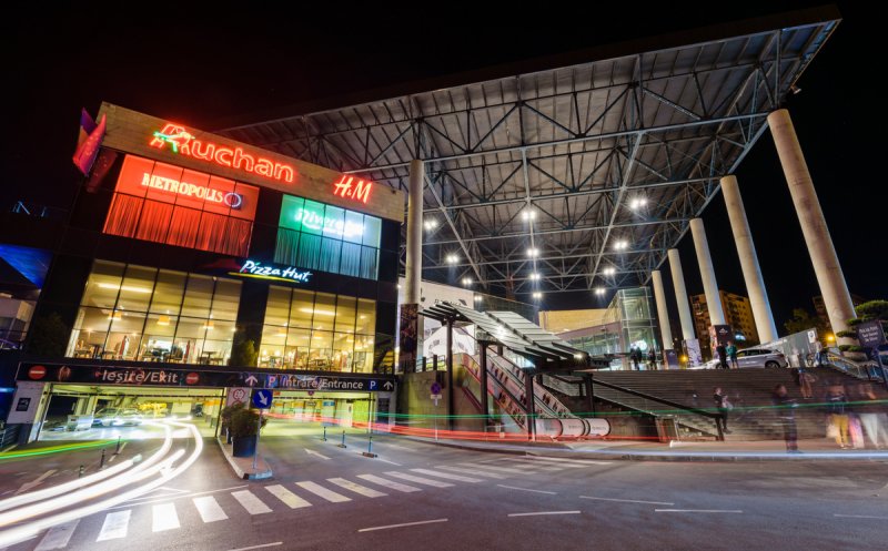 Iulius Mall Cluj dublează timpul de parcare gratuită pentru clienți