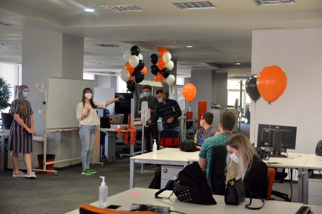 Ziua de Cluj | Clujul are 17.000 de angajați în IT. Salariu mediu în  România: 1.600 euro/lună