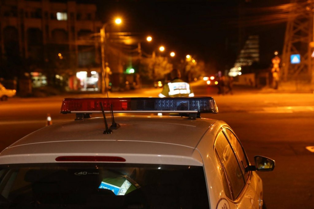 Mama copilului ajuns în comă la spital, mâncat de viermi şi muşte, a fost arestată preventiv
