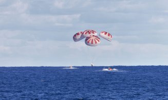 Capsula SpaceX a revenit cu succes pe Pământ