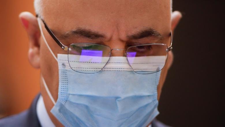 Raed Arafat: Avem peste 300 de focare de COVID-19 în țară. Se pot reimpune măsuri drastice