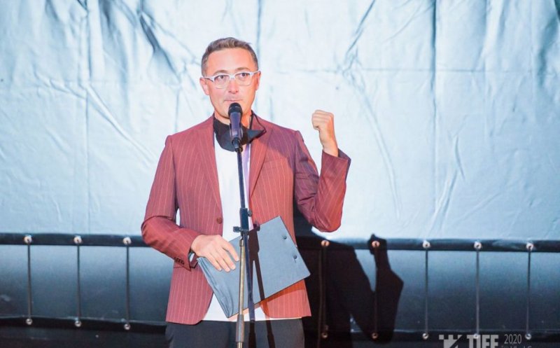 Poziţia oficială a TIFF despre discursul anti-mască al lui Cristi Puiu, în care le spunea oamenilor că autorităţile îi tratează "ca pe niște vite"