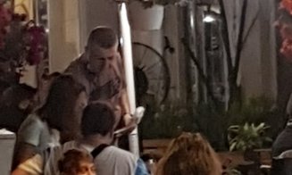 Fără mască, fără distanţare şi fără griji la malul mării, în plină pandemie