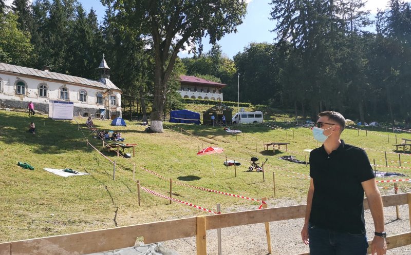 Prefectul Clujului, în „inspecție” la Nicula. Cum decurg pregătirile pentru marea sărbătoare