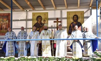 Credincioșii au început să vină la Mănăstirea Nicula. Cum arată o slujbă în condiții de pandemie