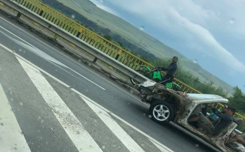 Se plimba cu jumătate de mașină prin Cluj. Poliţiştii au văzut imaginile pe internet, şoferul nu avea permis