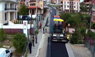 Asfalt pe strada Privighetorii. Continuă lucrările de modernizare pe alte 10 drumuri
