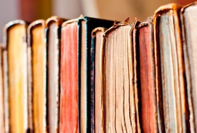 Biblioteca SMART din Cluj. Cum sunt dezinfectate cărțile filă cu filă