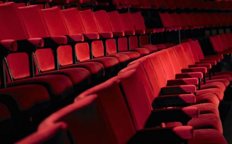 Ce reguli trebuie respectate în teatre și cinematografe