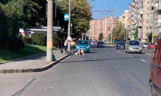 Biciclist lovit de mașină pe Izlazului