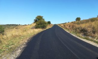 Au fost finalizate lucrările de asfaltare pe drumul Aghireş – limită cu judeţul Sălaj