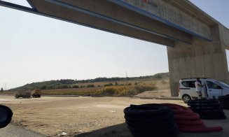 Grecii, prinși “în ofsaid” pe A10. “Mobilizare slabă, organizare deficitară”