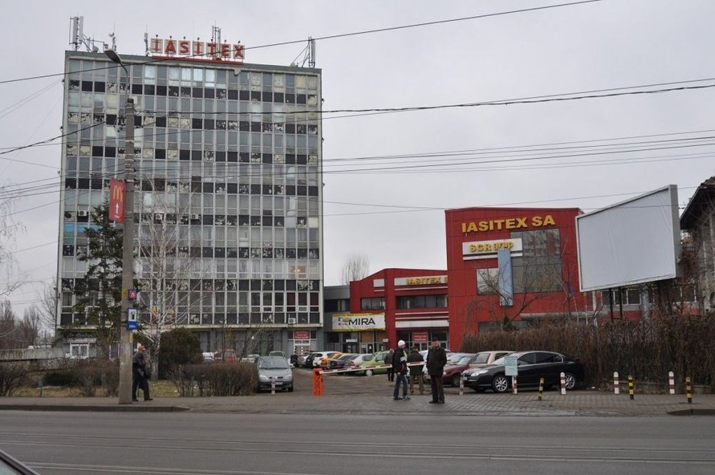 Cel mai bogat clujean și-a închis fabrica de textile din Iași. O vinde pe bucăți