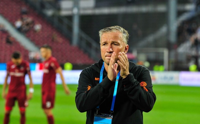 Emil Boc vrea să îl facă cetăţean de onoare al oraşului pe Dan Petrescu