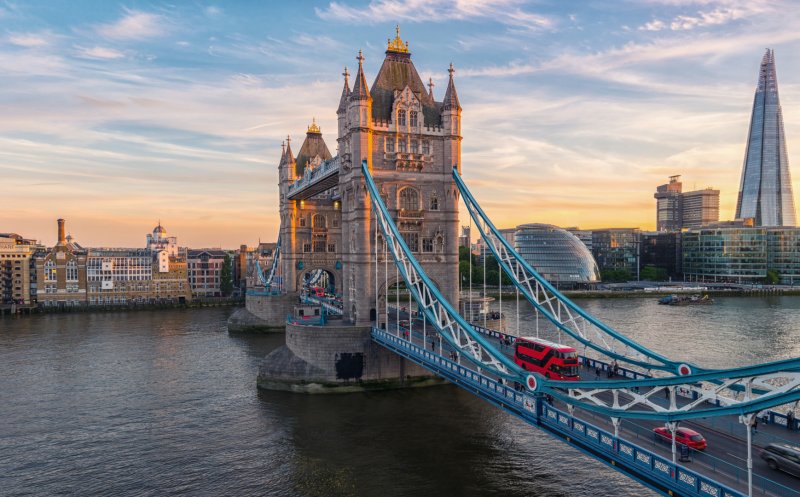 Românilor li se va interzice accesul în Marea Britanie doar cu buletinul