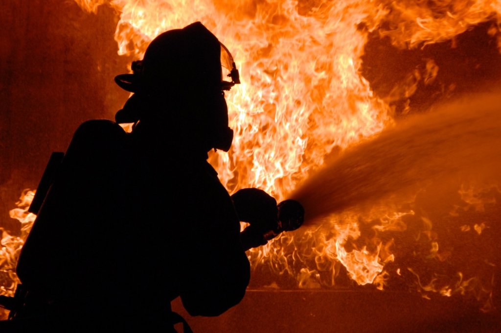 Un incendiu a ucis un copil de 14 ani!