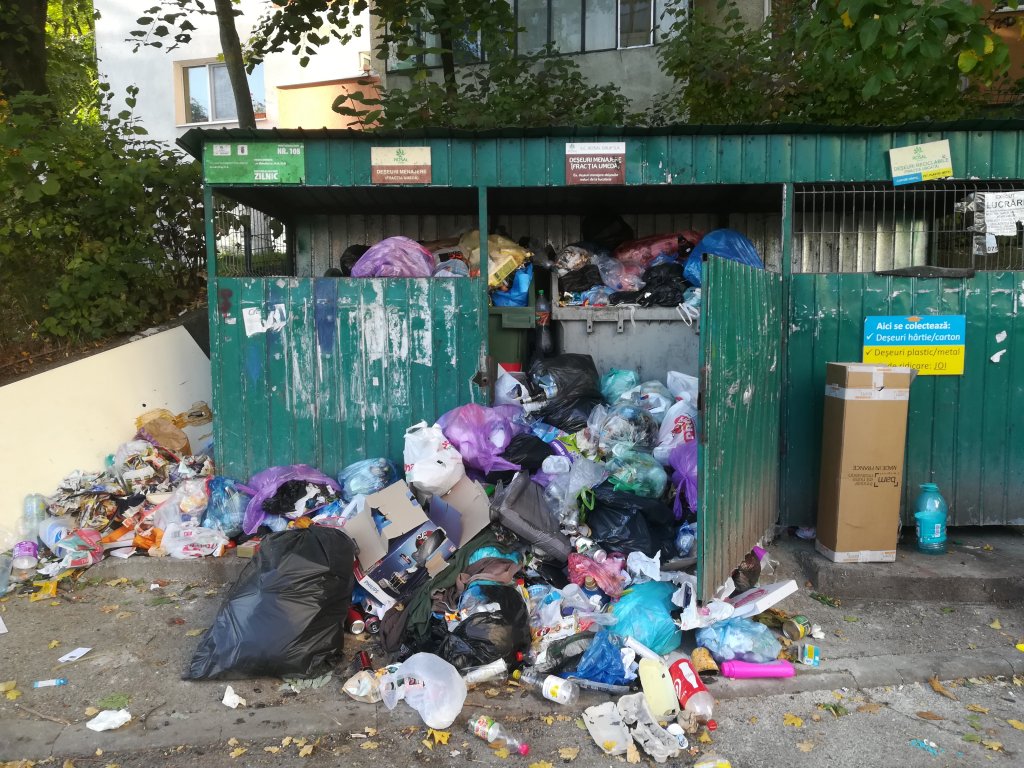 Studiu la Cluj: populația și restaurantele aruncă mâncarea cea mai multă