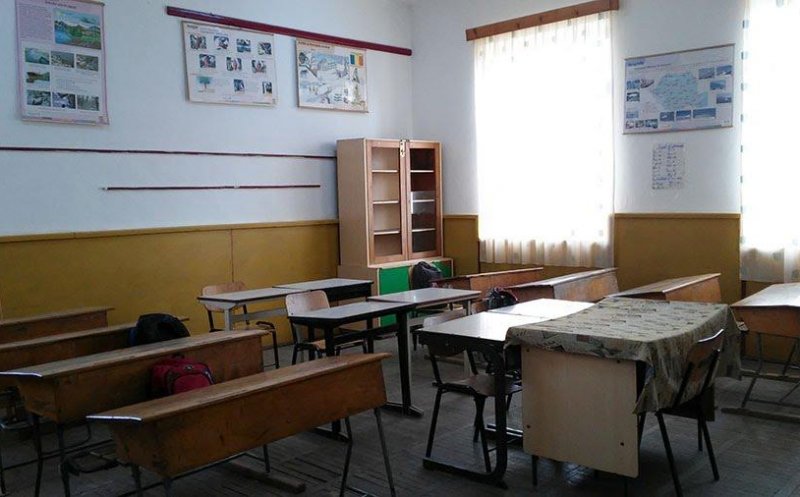 TREI licee din judeţ trec în ONLINE, două sunt din Cluj-Napoca