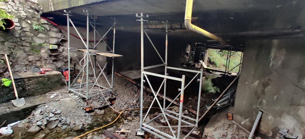 Un pod important între Cluj-Napoca şi Baciu se extinde la 4 benzi