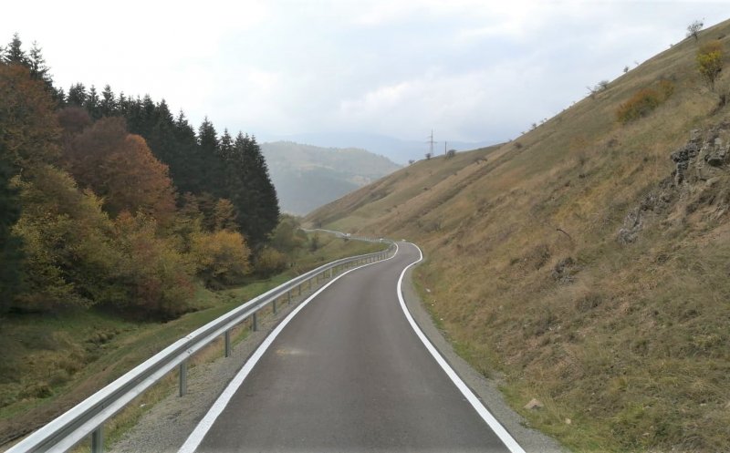 Un alt drum din zona de munte din Cluj arată impecabil