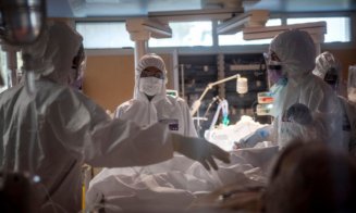 Medicii lucrează până la epuizare. Tot mai mulți dintre ei se infectează cu Sars-Cov-2