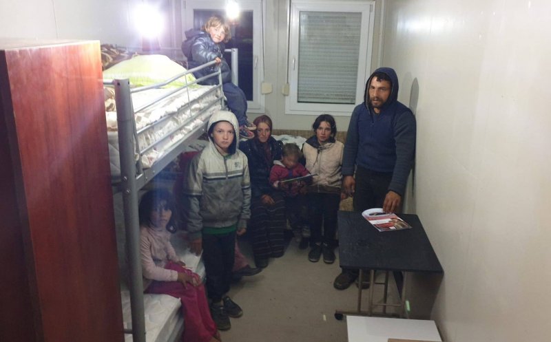 O familie nevoiașă din Cluj a primit o casă nouă. 6 copii au acum un acoperiș deasupra capului