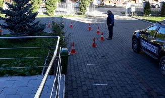 Câmpia Turzii aproape de o „catastrofă”. Un bărbat s-a plimbat cu o bombă în mașină până la poliție