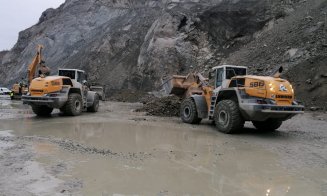 Accident de muncă la Cluj. Muncitor blocat în utilaj după o alunecare de teren