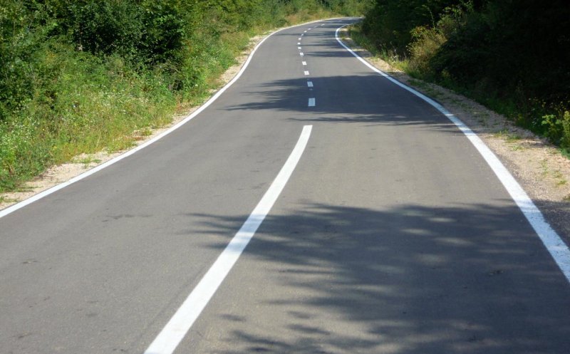 10 drumuri județene urmează să fie modernizate pe fonduri europene. VEZI LISTA