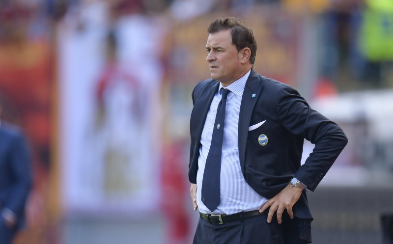 Un tehnician cu aproape 100 de meciuri în Serie A ar putea fi înlocuitorul lui Dan Petrescu la CFR Cluj