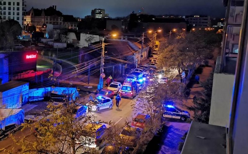 Tânăra înjunghiată în plină stradă la Cluj este în stare gravă. Concubinul, cercetat pentru tentativă de omor