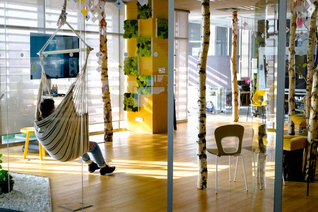 Designerii clujeni de la Morphoza au pătruns în rețeaua europeană Studio Alliance