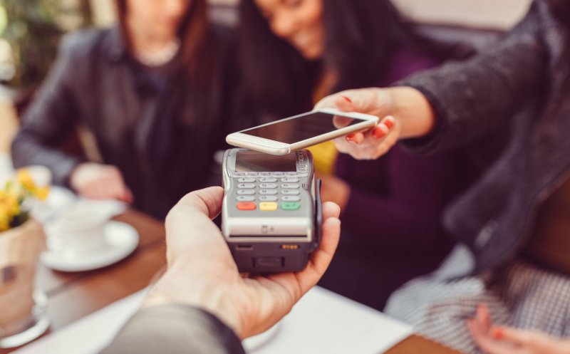 Banca Transilvania a introdus plata prin Google Pay