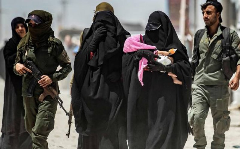 Viața unei soții de jihadist. O clujeancă a trăit ororile războiului din Siria şi Irak: "Acolo era iadul pe pământ"