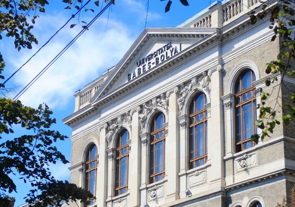UBB Cluj a lansat "Busola electorală 2020", o platformă online care permite alegătorilor să îşi compare preferinţele politice