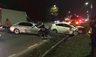 Accident în Floreşti. Un şofer care a intrat pe contrasens a băgat în spital o femeie
