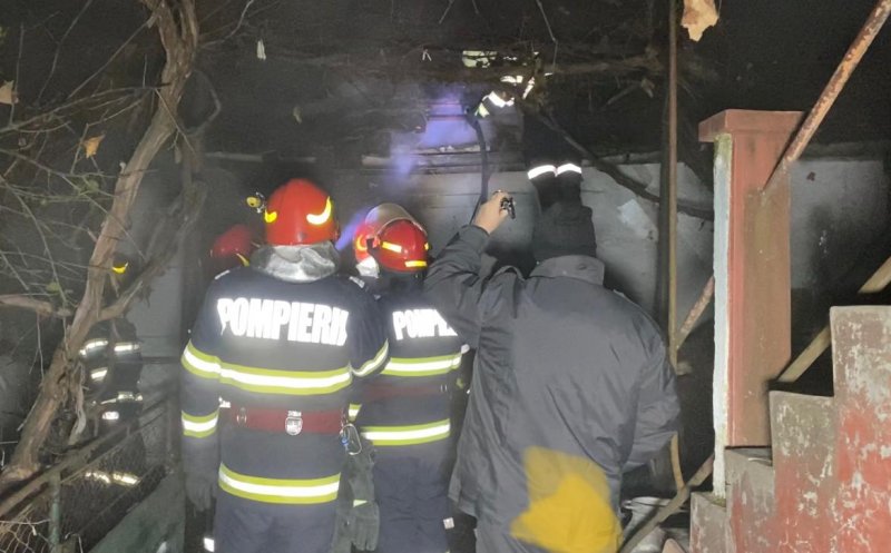 Un bărbat din Cluj a suferit arsuri pe 15% din suprafaţa corpului după ce i-a luat foc casa. De la ce a pornit incendiul?