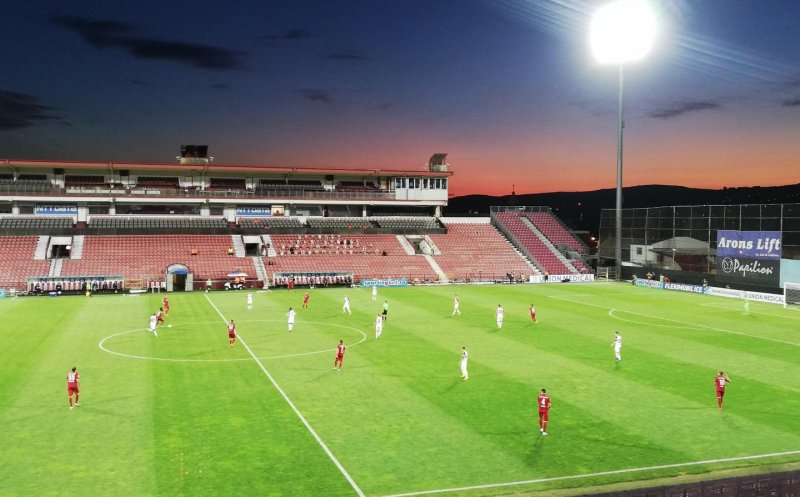 CFR Cluj stă pe un butoi de pulbere. Oficialii campioanei contestă numirea lui Adrian Mutu
