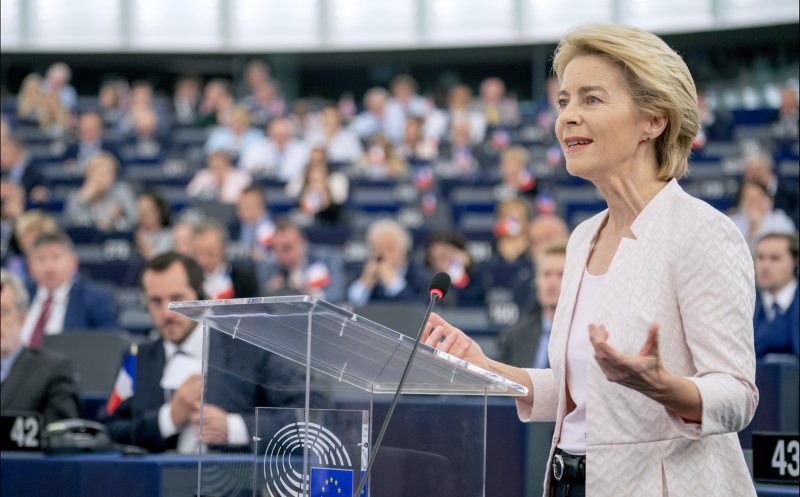 3 miliarde de euro de la UE, de Ziua Națională. Cu împrumut